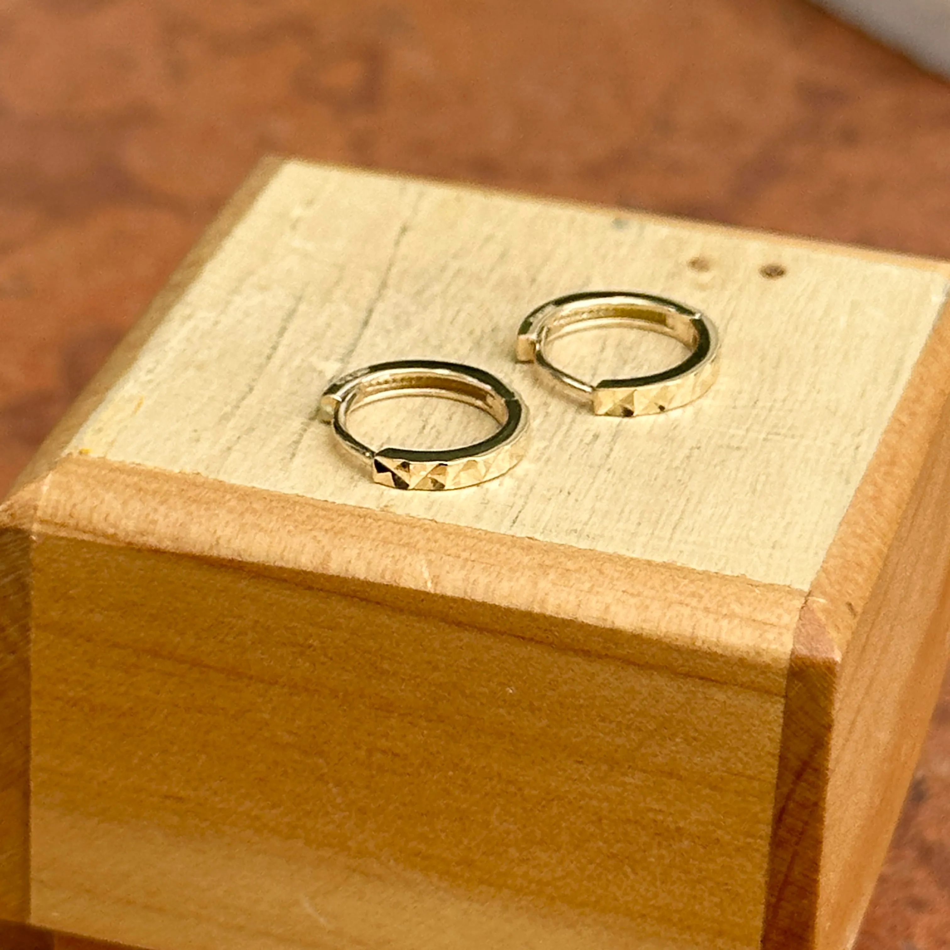 14KT Yellow Gold Diamond-Cut Mini Huggie Hoop Earrings