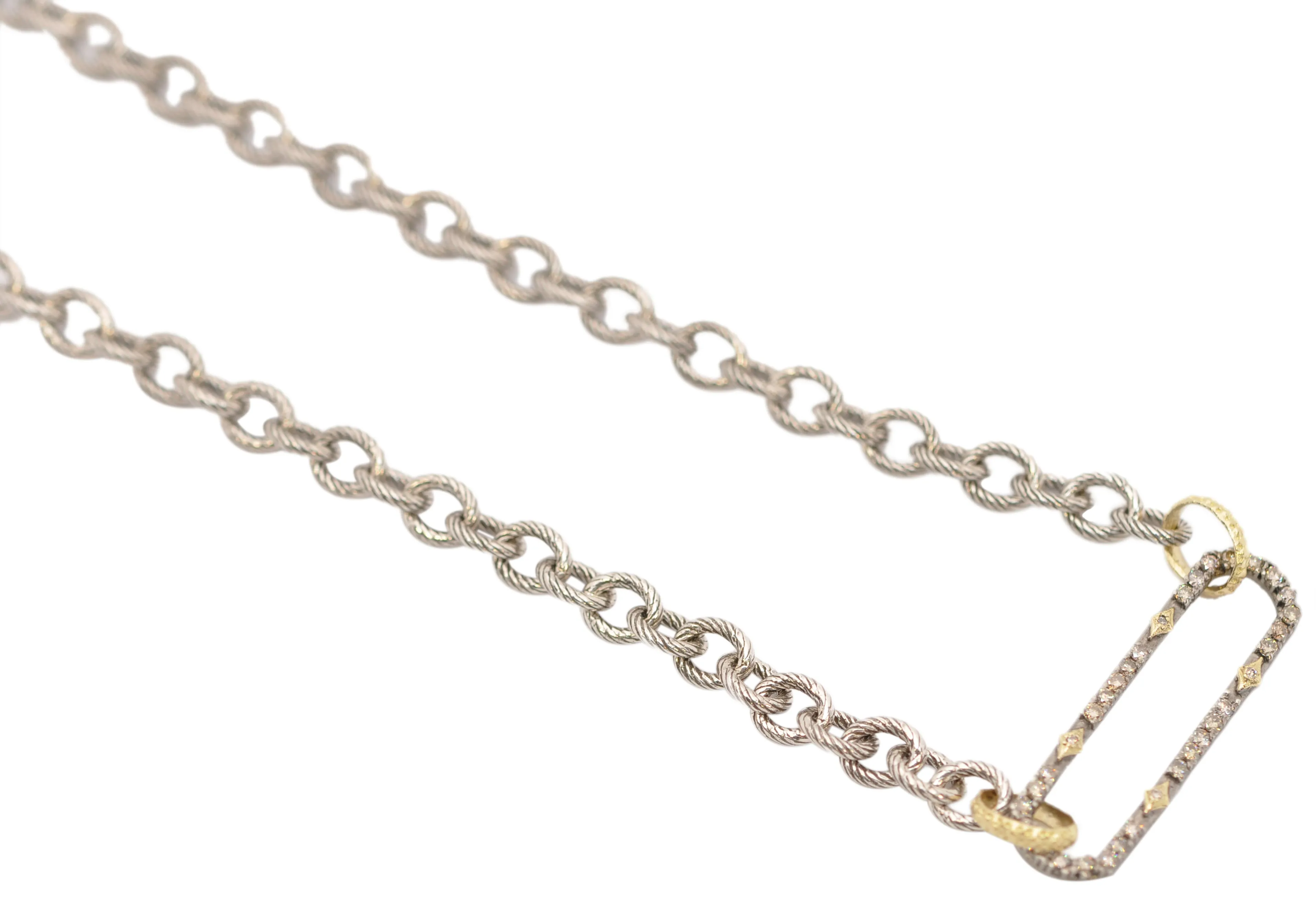 17" CHAIN LINK NECKLACE WITH PAVE PAPERCLIP