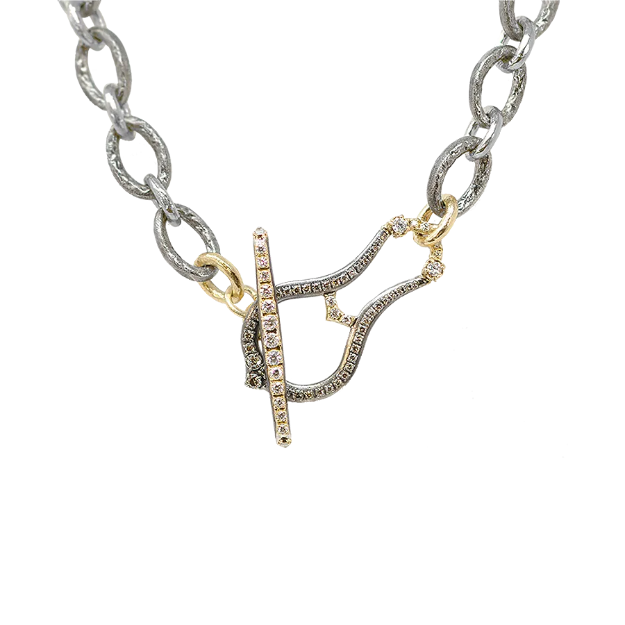 17" TEXTURED HORSESHOE CHAIN LINK NECKLACE