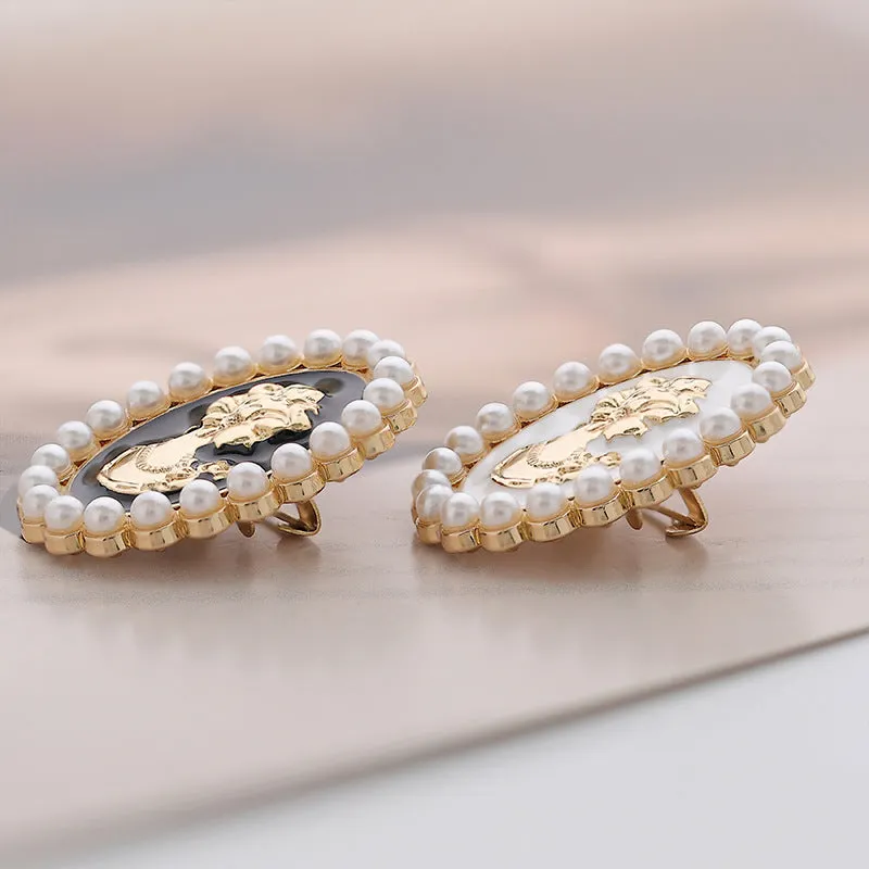 31mm Retro Palace Pearl Metal Brooch Pin with Beauty Portrait 3pcs