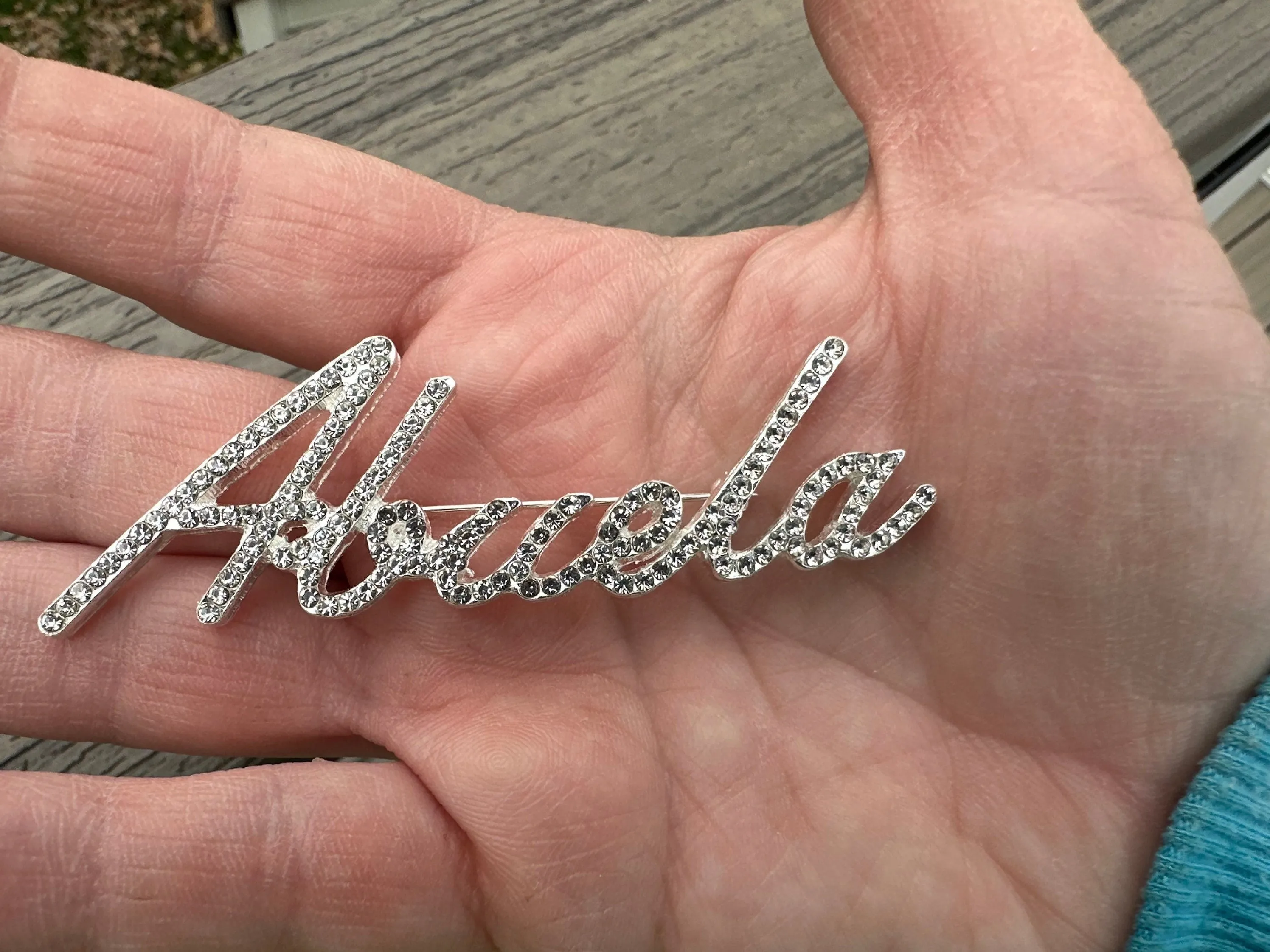 Abuela Rhinestone Brooch Pin Custom Script Spanish Grandma Grandmother New Jewelry With Velvet Pouch 3”