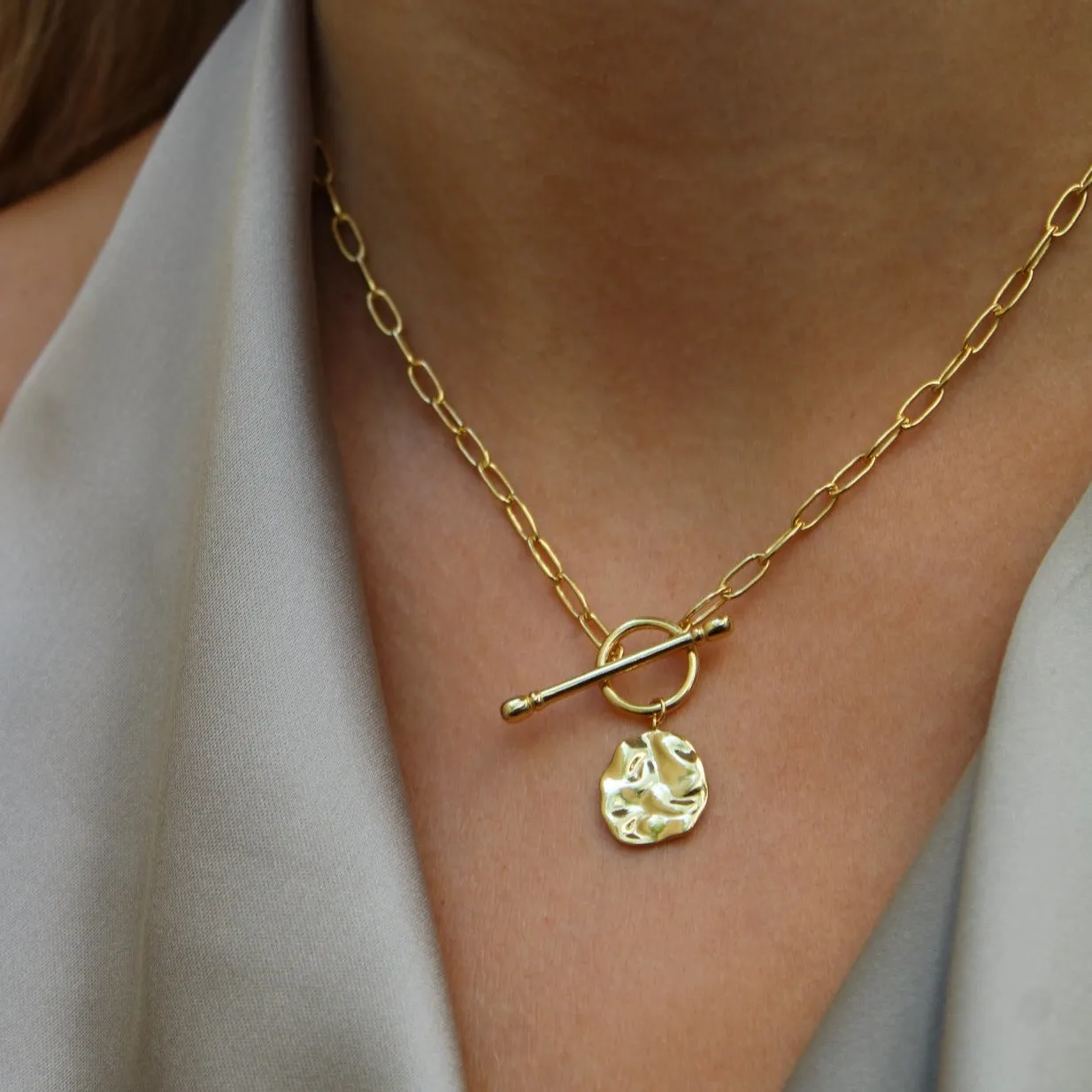Amelia Toggle Necklace