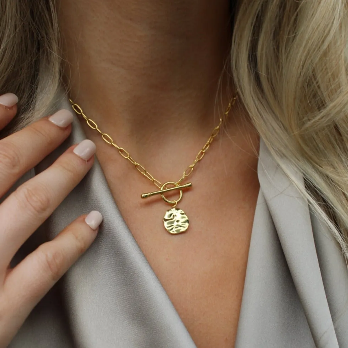 Amelia Toggle Necklace
