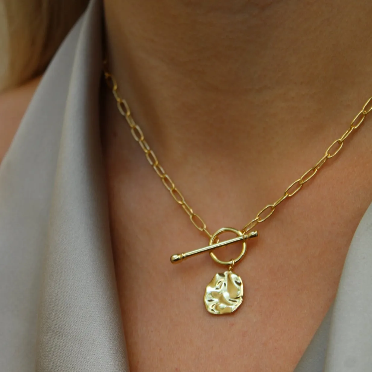 Amelia Toggle Necklace