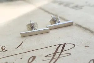 Bar Earring