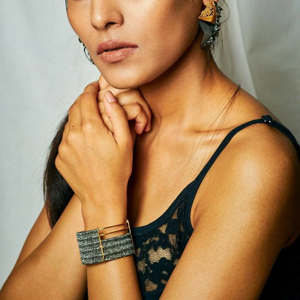 BLACK KNOTTED CUFF BRACELET