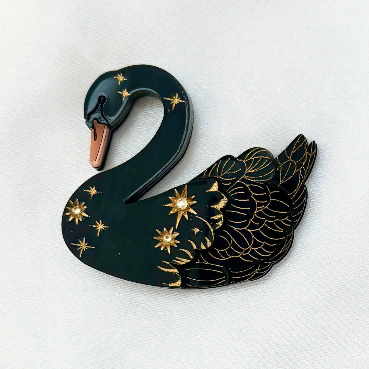 Black swan - Brooch