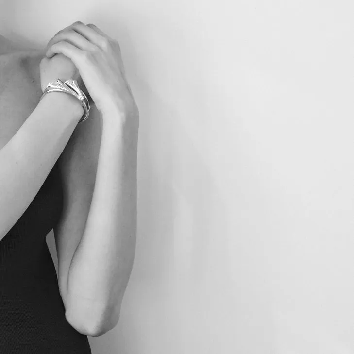 CALLA LILY CUFF