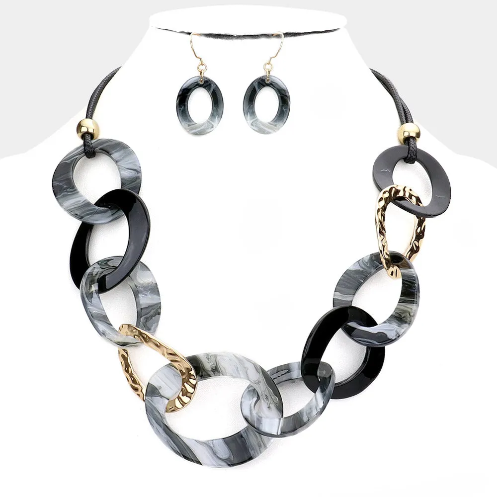 Celluloid Acetate Hammered Open Metal Oval Link Necklace