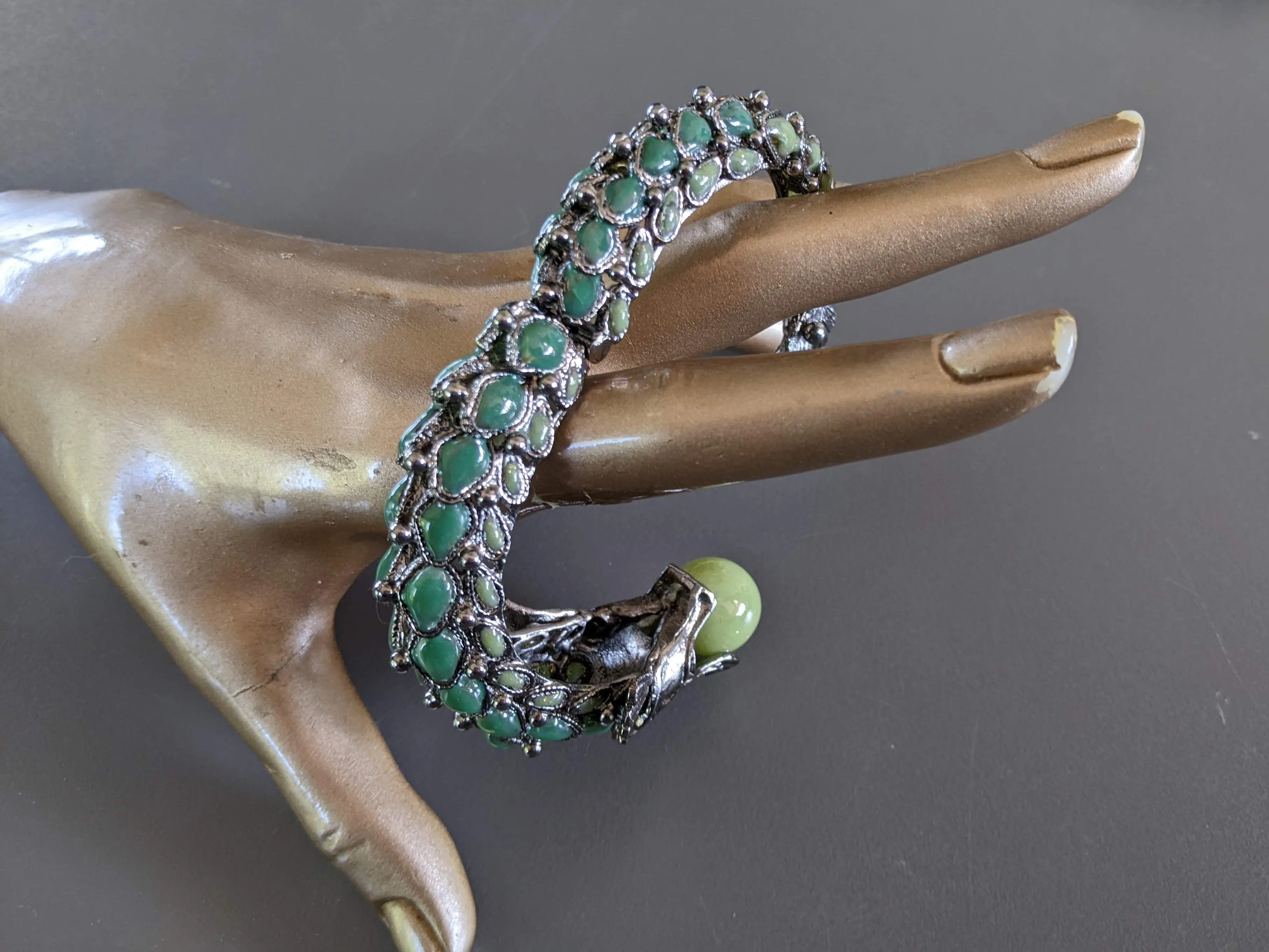 CHANEL DRAGON Collection Metiers d'Art "PARIS- SHANGAI" Pre-fall 2010 Bangle Bracelet, RARE!
