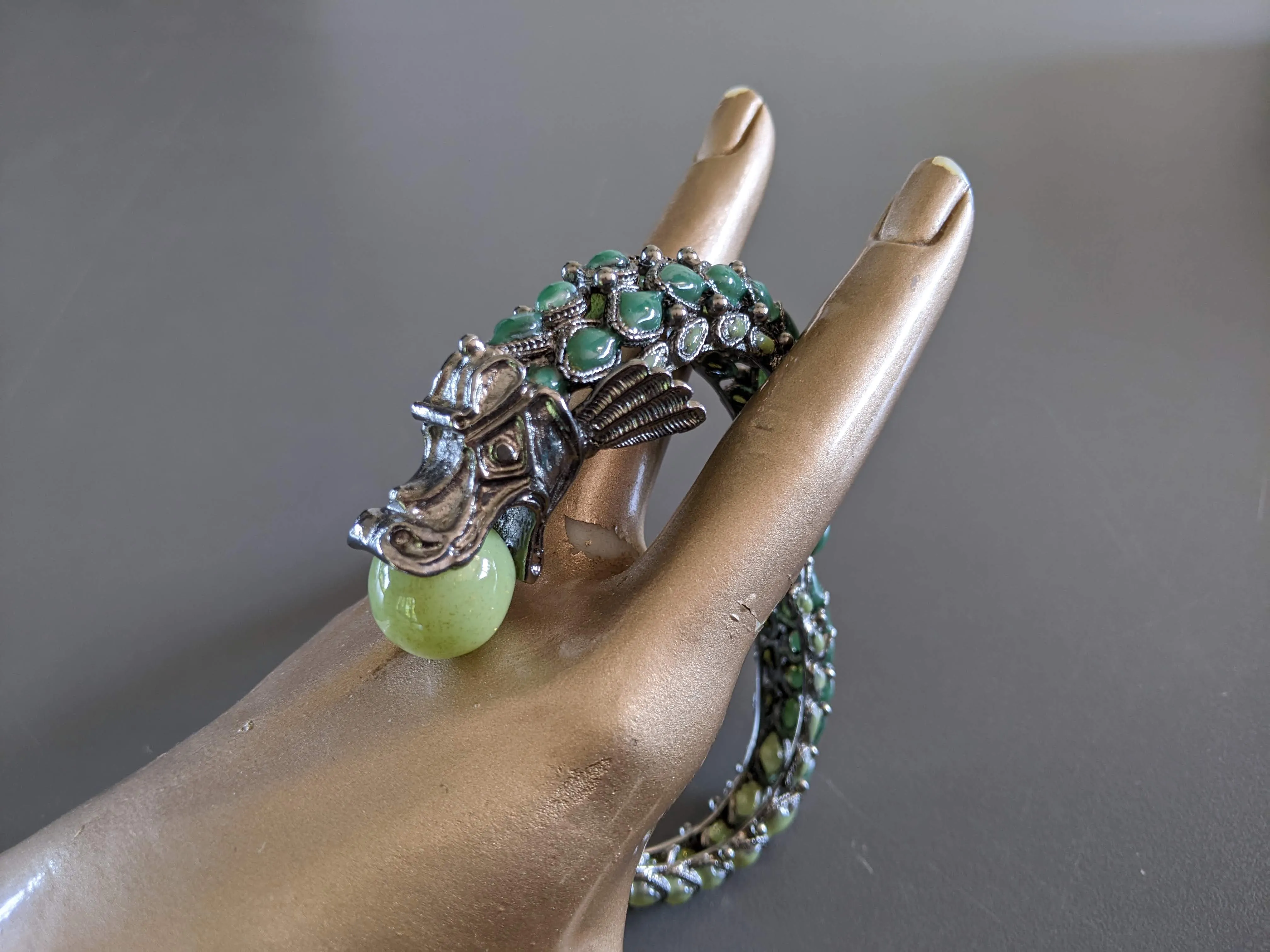 CHANEL DRAGON Collection Metiers d'Art "PARIS- SHANGAI" Pre-fall 2010 Bangle Bracelet, RARE!