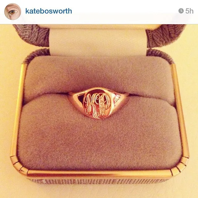 Classic Signet Ring