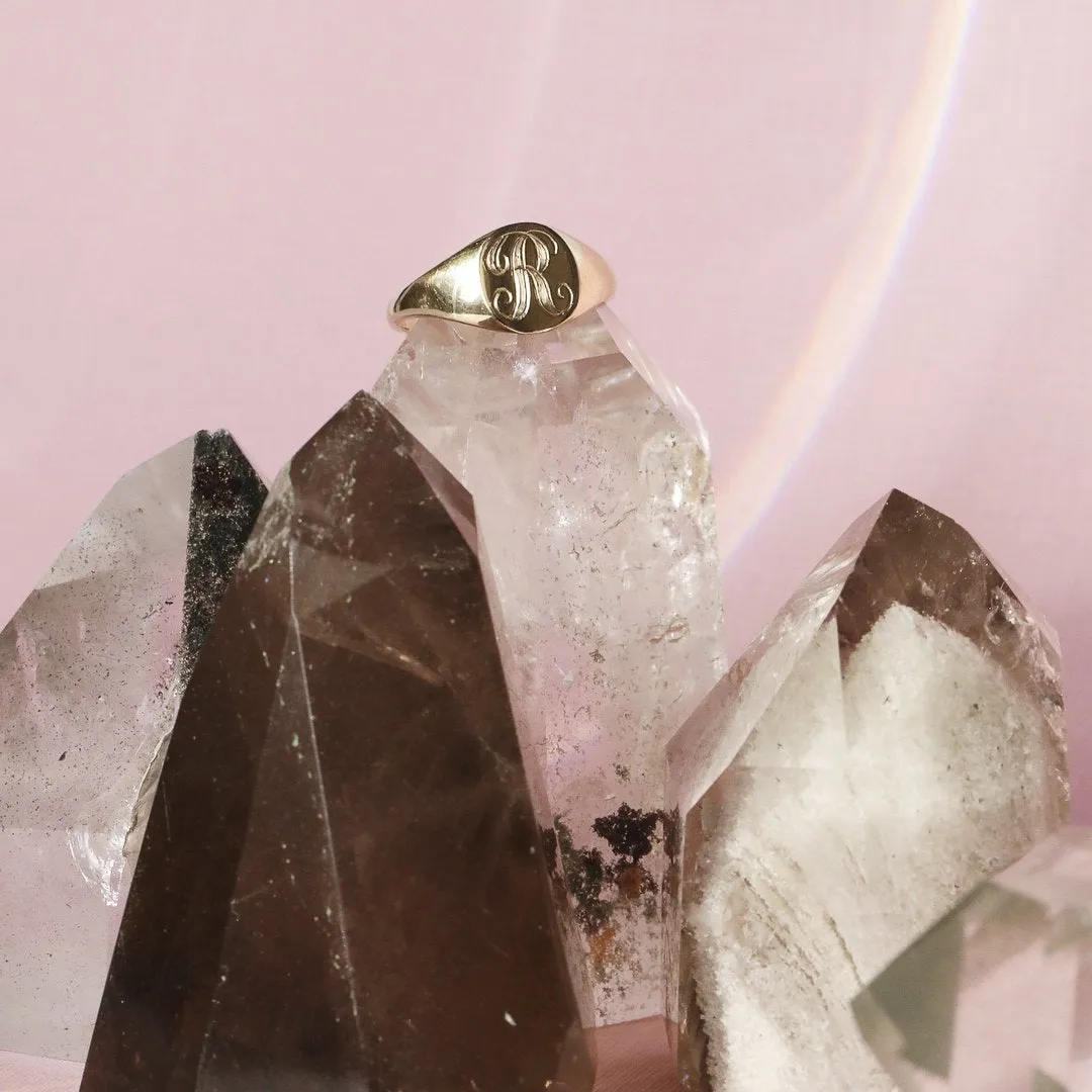 Classic Signet Ring