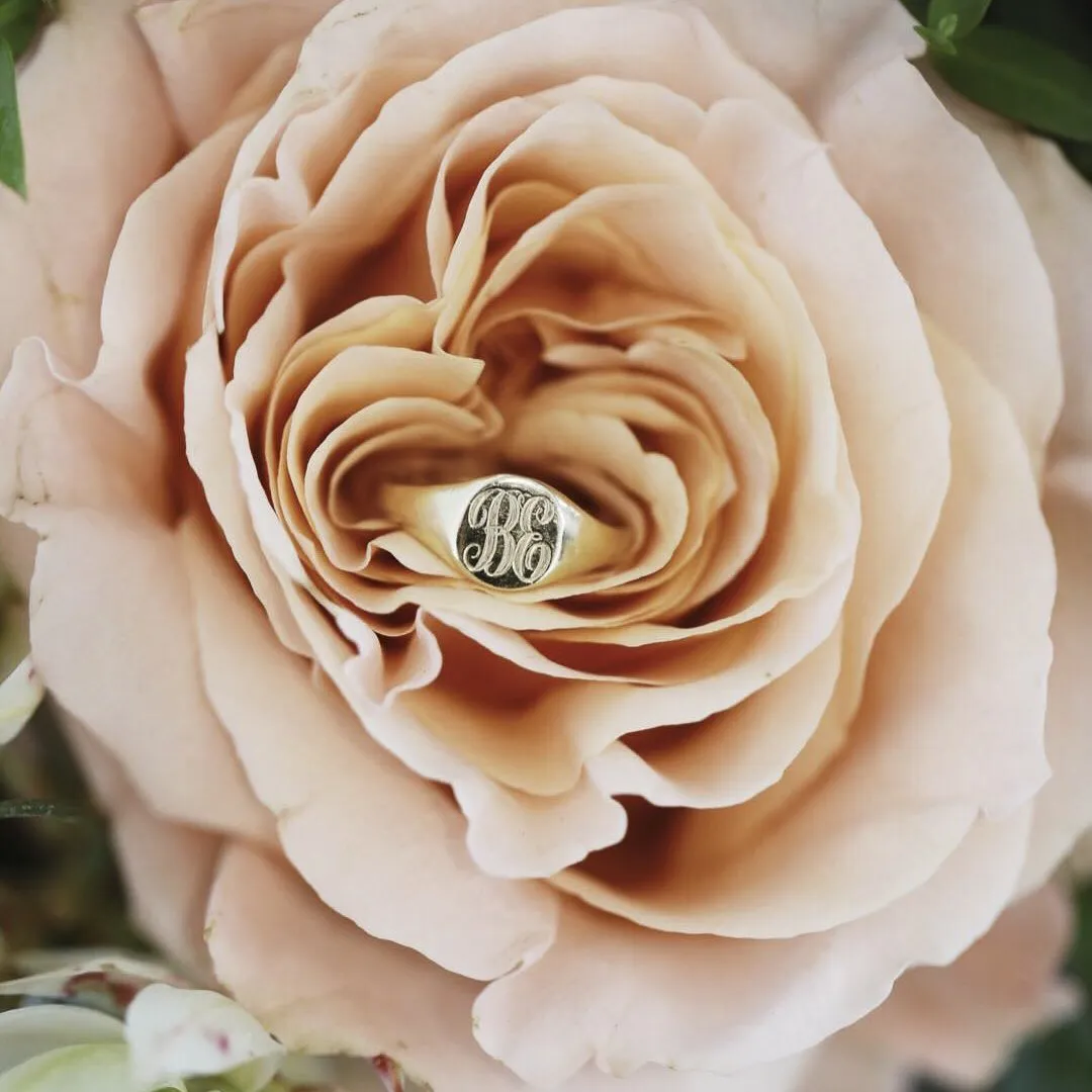 Classic Signet Ring