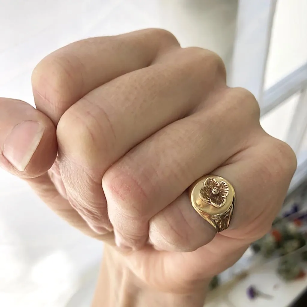 Cosmo Signet Ring