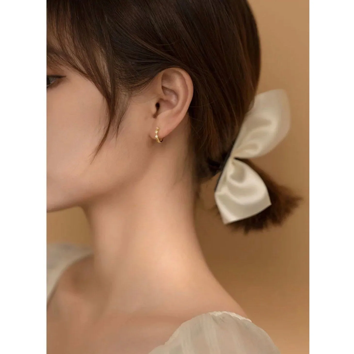 CZ Diamond Shape Huggies Hoop earrings-SH017