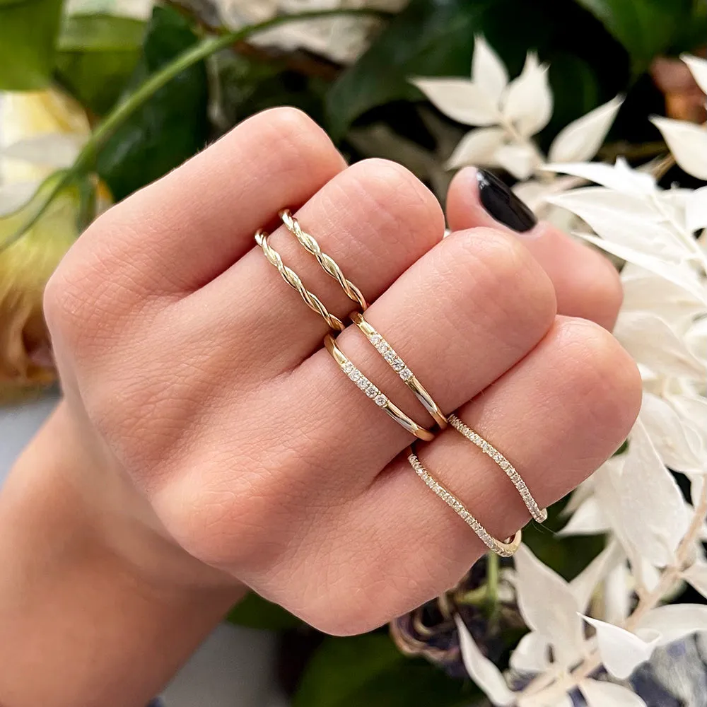 Diamond Curved Ring 14k