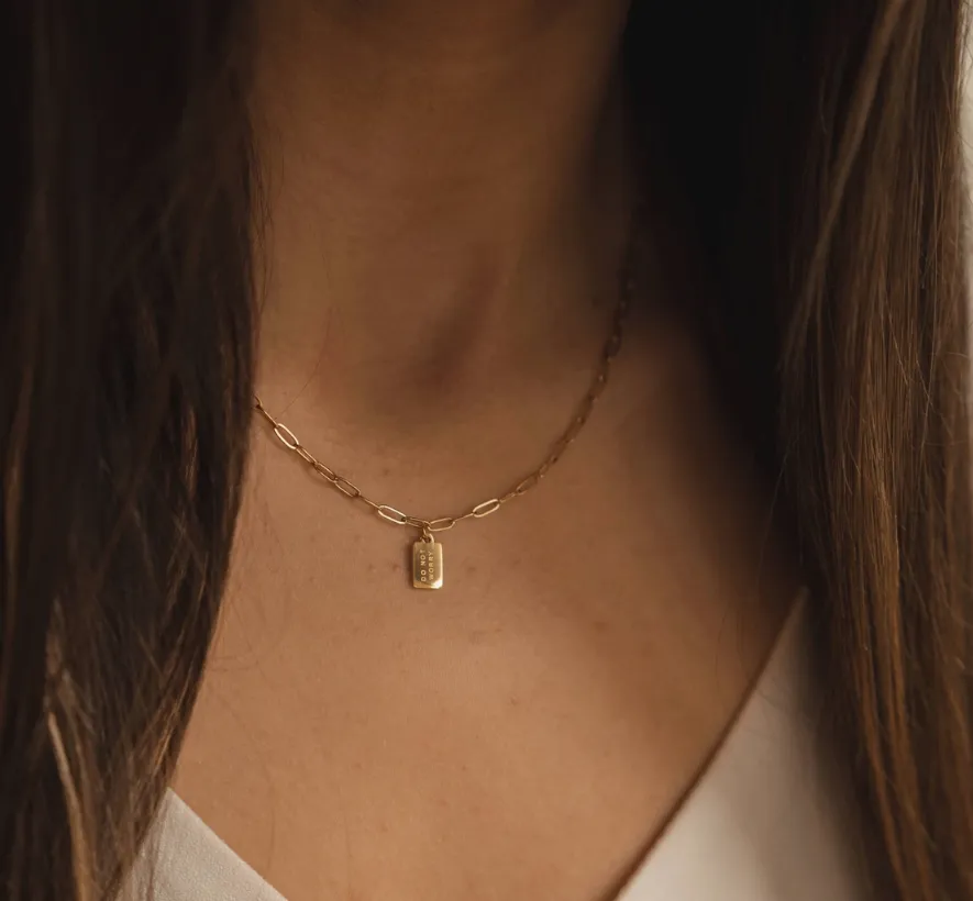 Do Not Worry Mini Tag Necklace