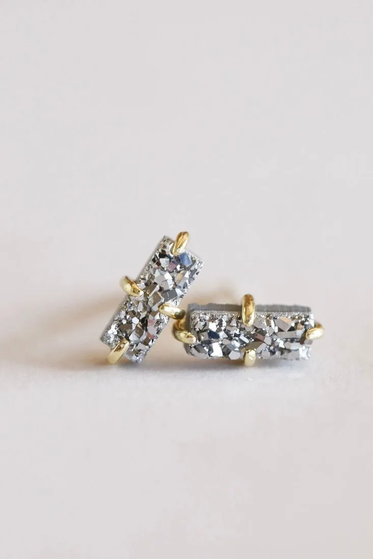 Druzy Bar Studs