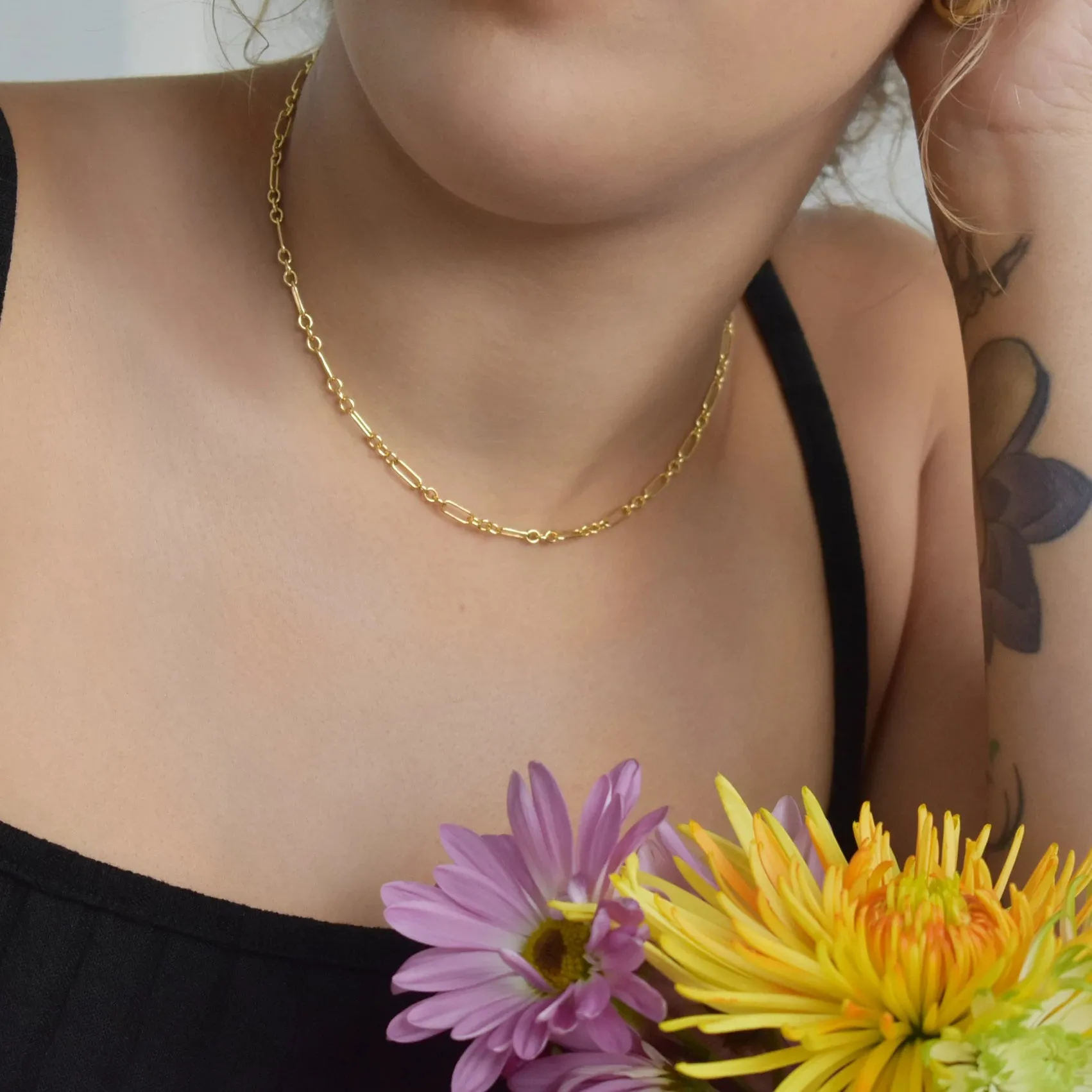 Elongated Oval & Round Link Chain Necklace