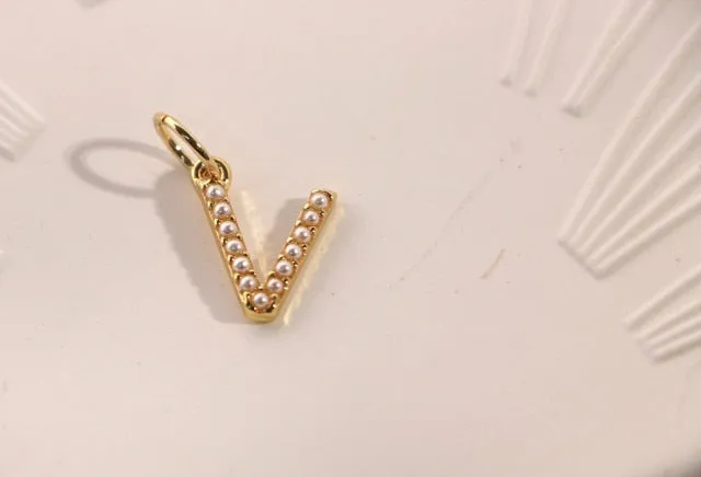 Fashion Letters Chain Freshwater Pearl Necklace For Women