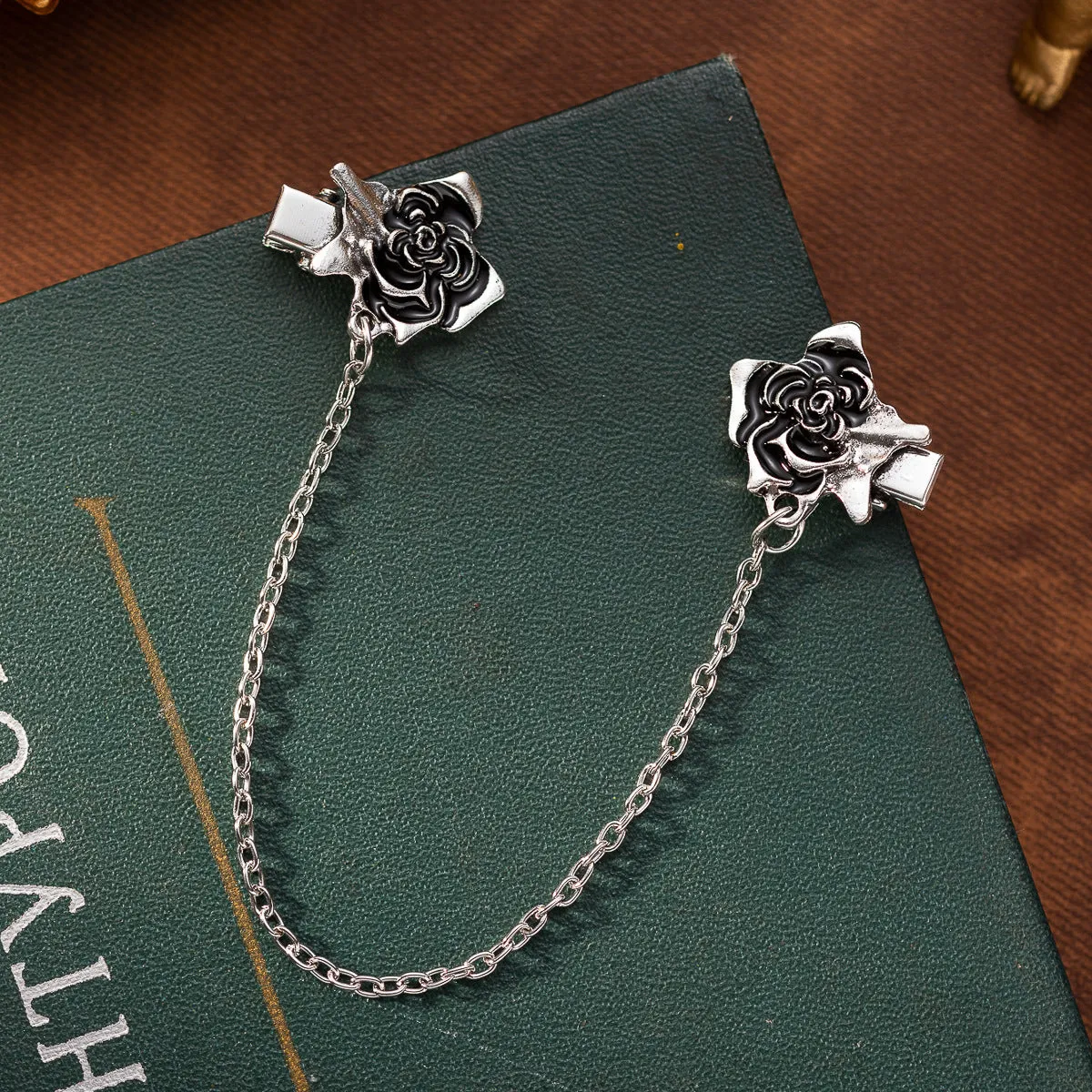 Fashion Oil-Dripping Rose Collar Clip with Chain 3pcs