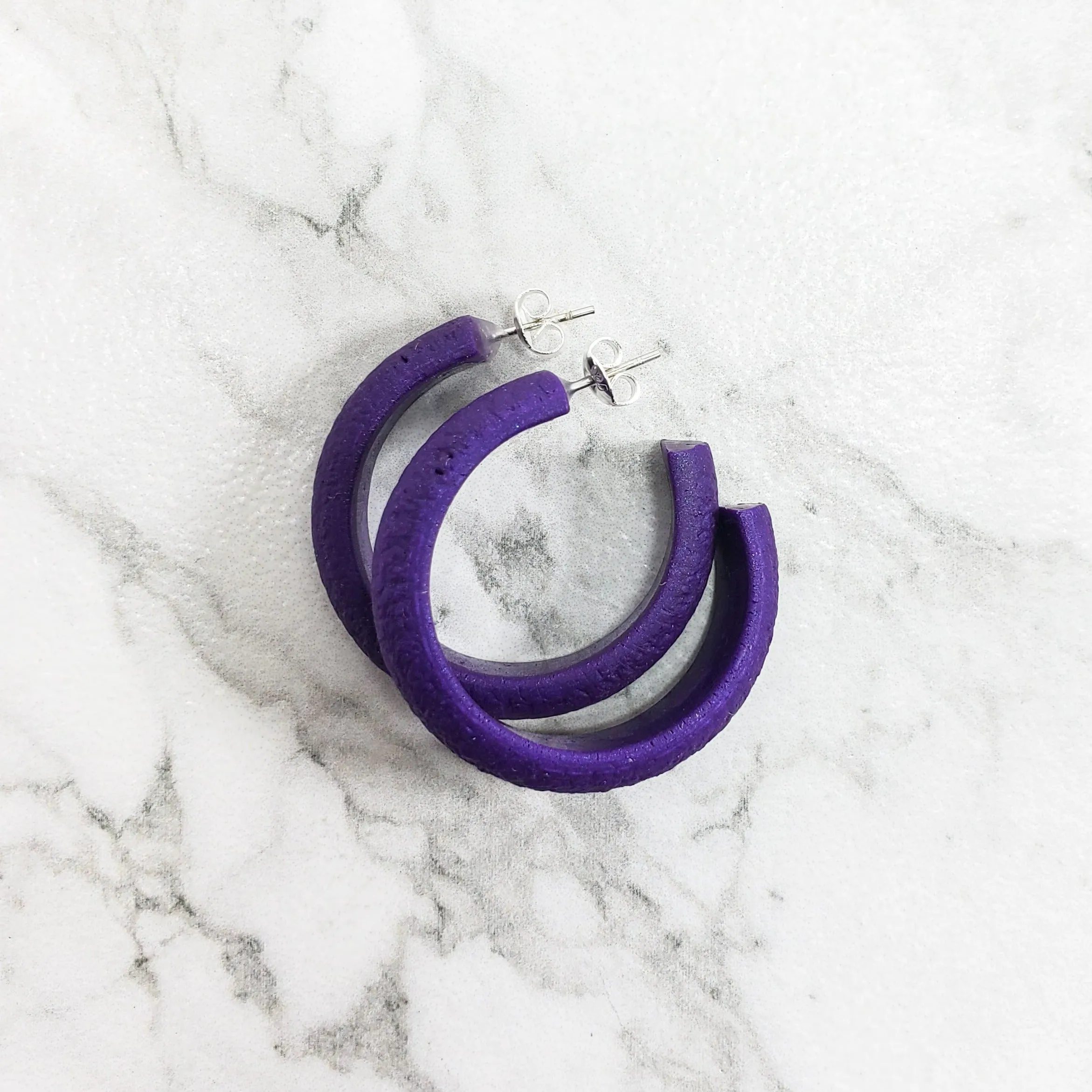 Hoop Earrings Medium - Purple