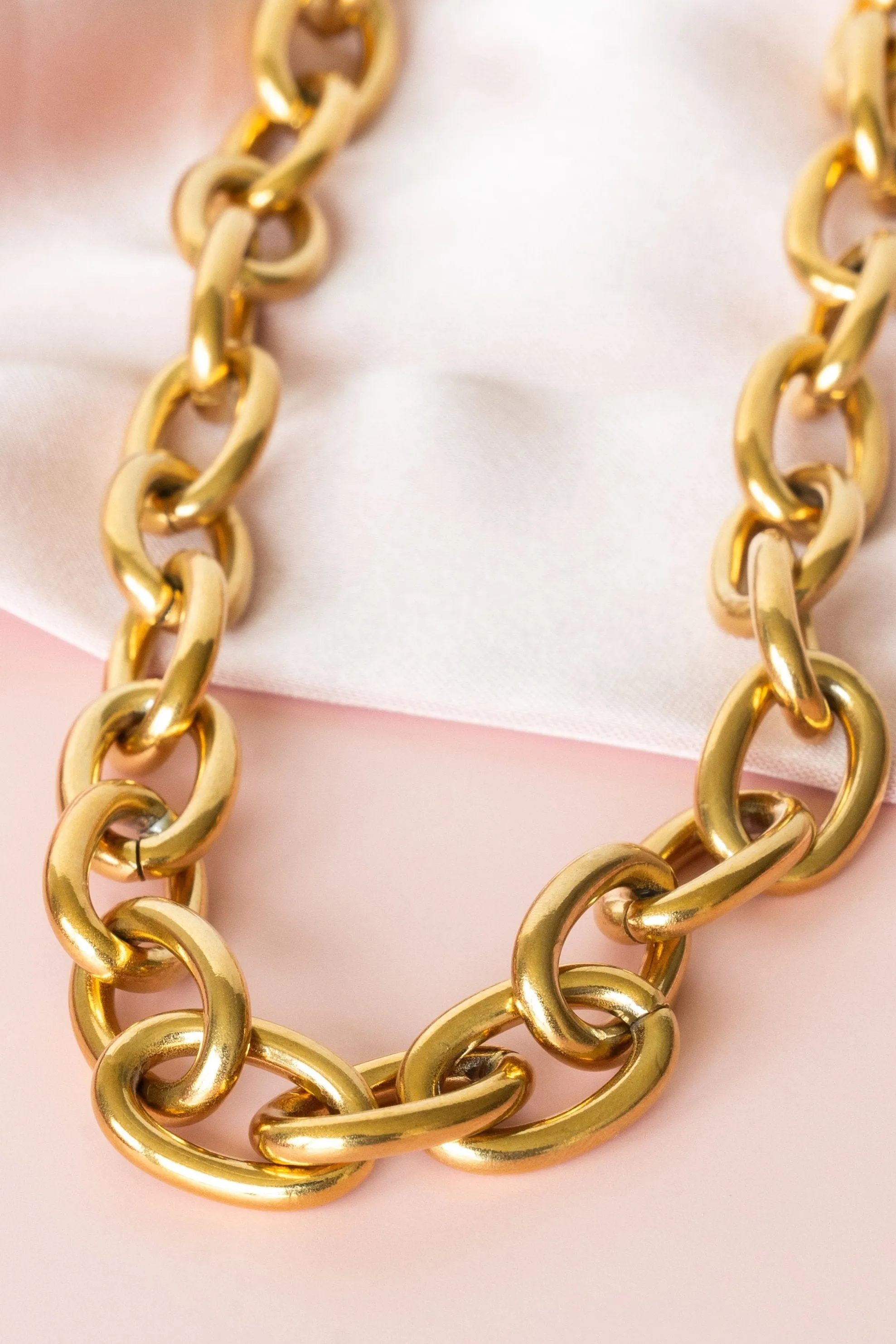 Layla Necklace