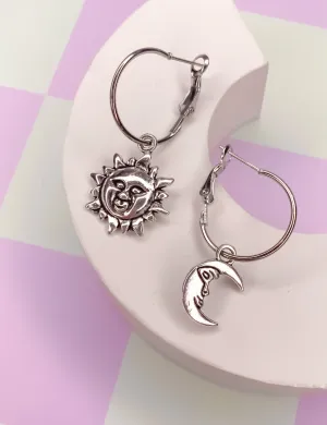 LUMINOSITY HOOP EARRINGS