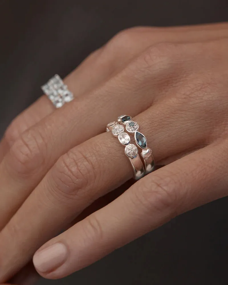 MAGIC OF EYE TOPAZ RING