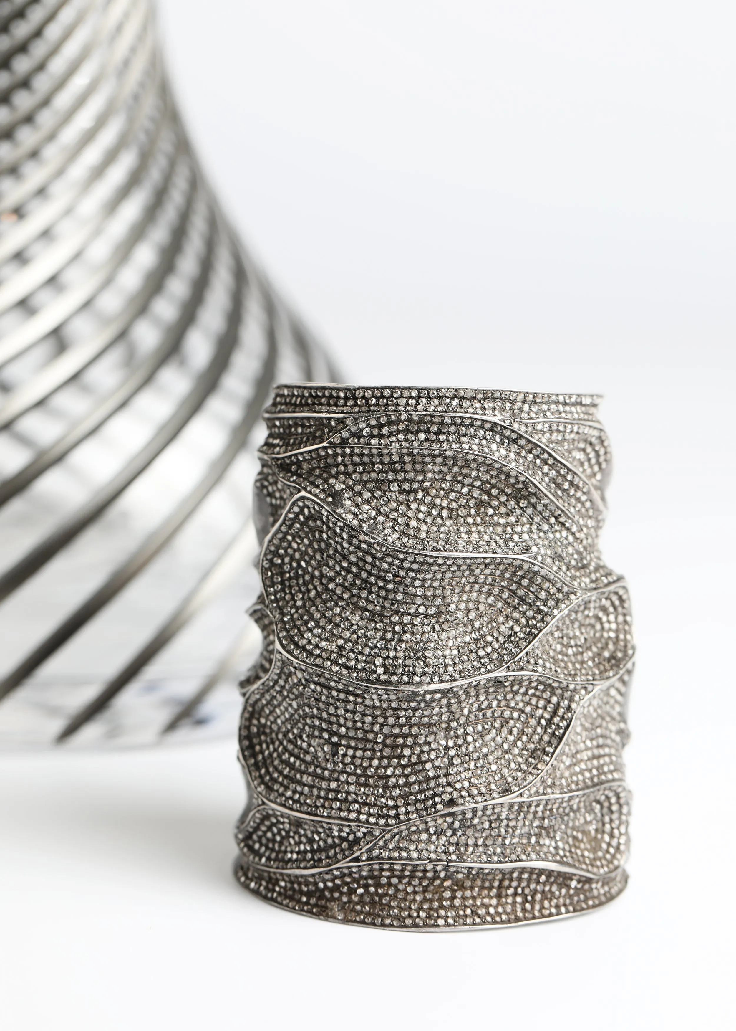 MAKAYLA STATEMENT  DIAMOND CUFF BRACLET