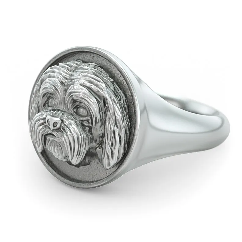 Maltese Classic Round Signet Ring