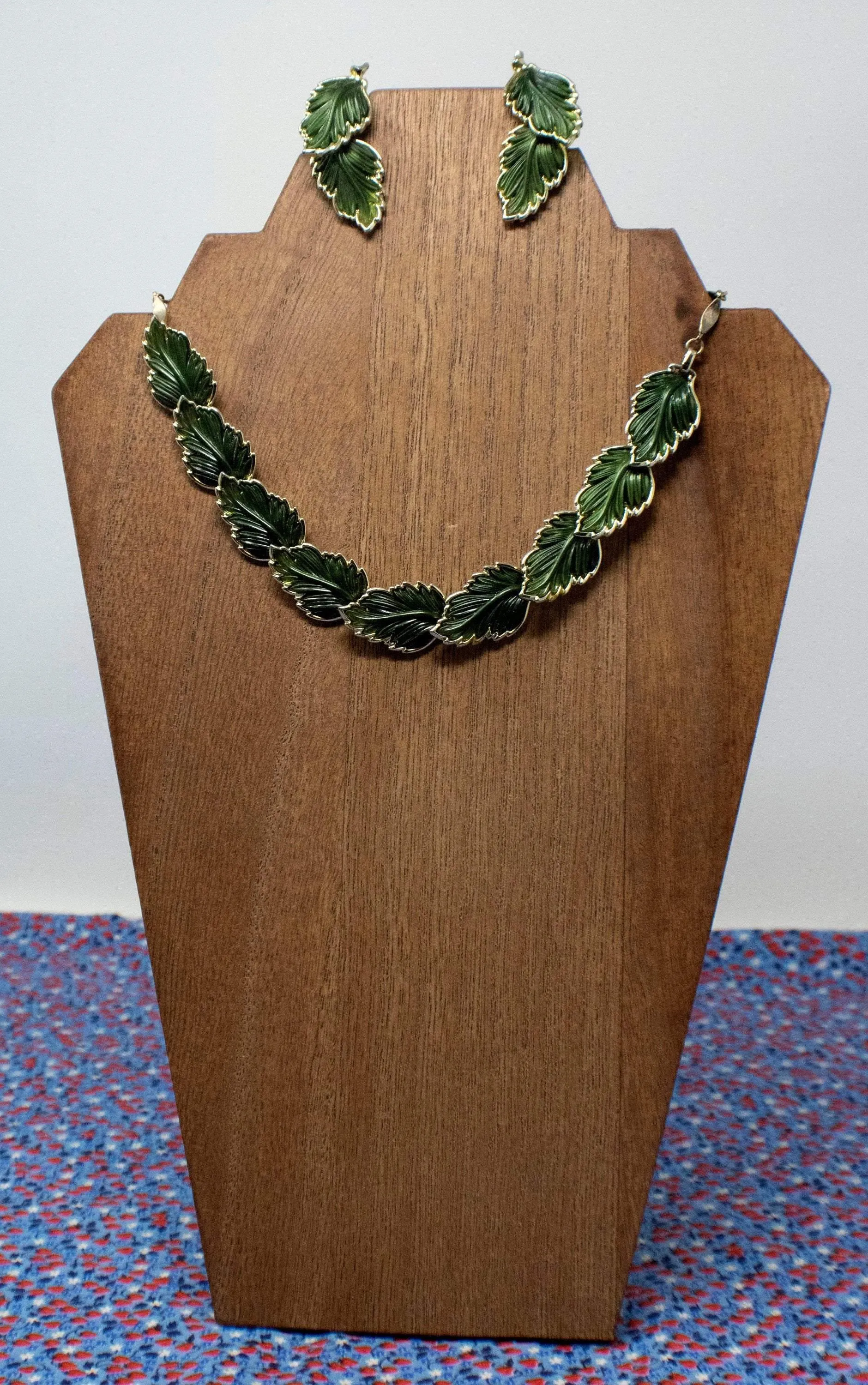 Mid Century Leaf Necklace and Earrings