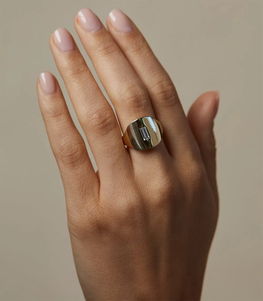 Modern Signet