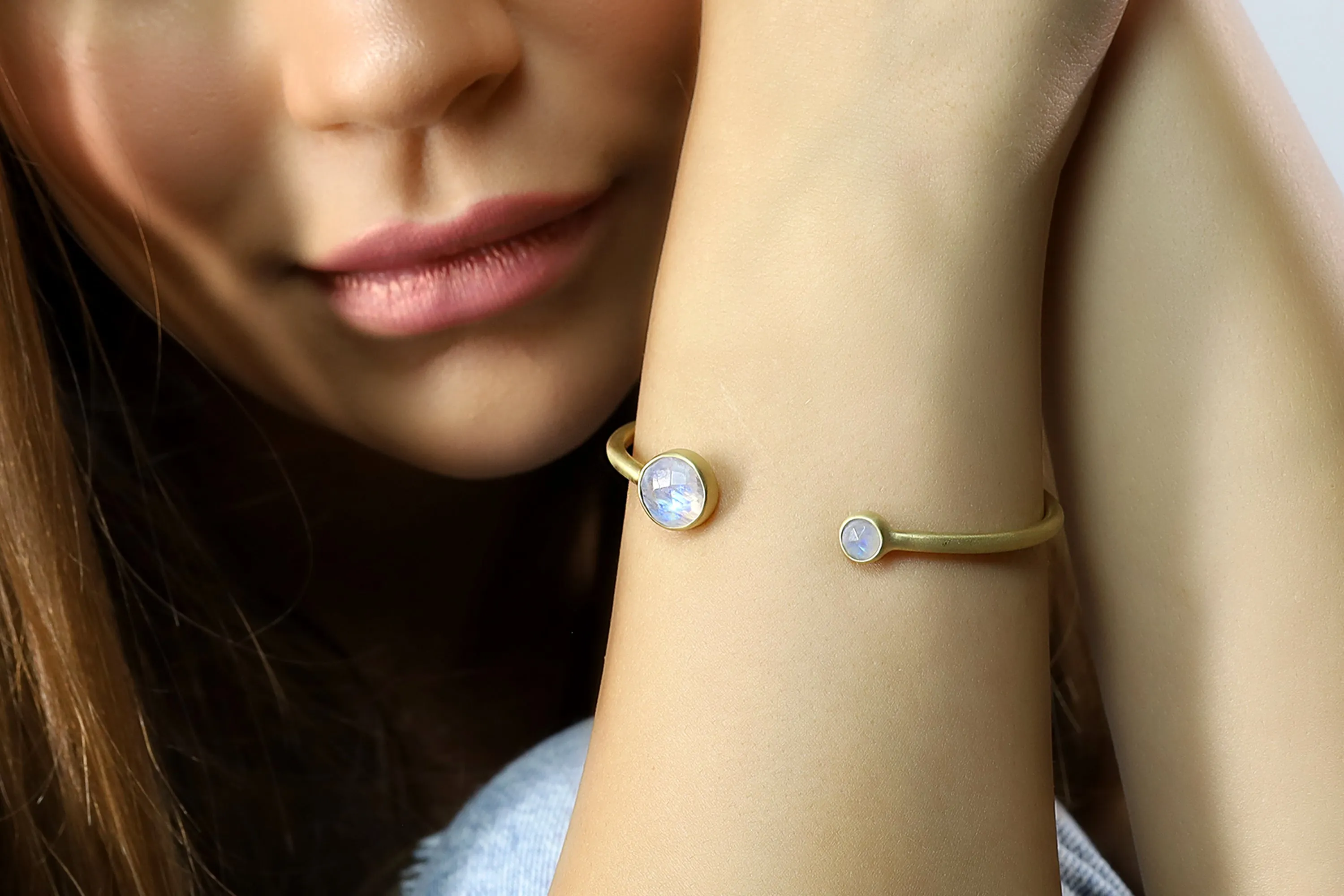 Multistone Bezel Set Rainbow Moonstone Cuff Bracelet in Gold