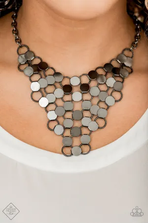 Paparazzi Net Result - Gun Metal Necklace