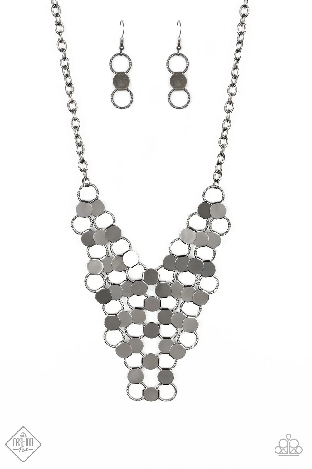 Paparazzi Net Result - Gun Metal Necklace