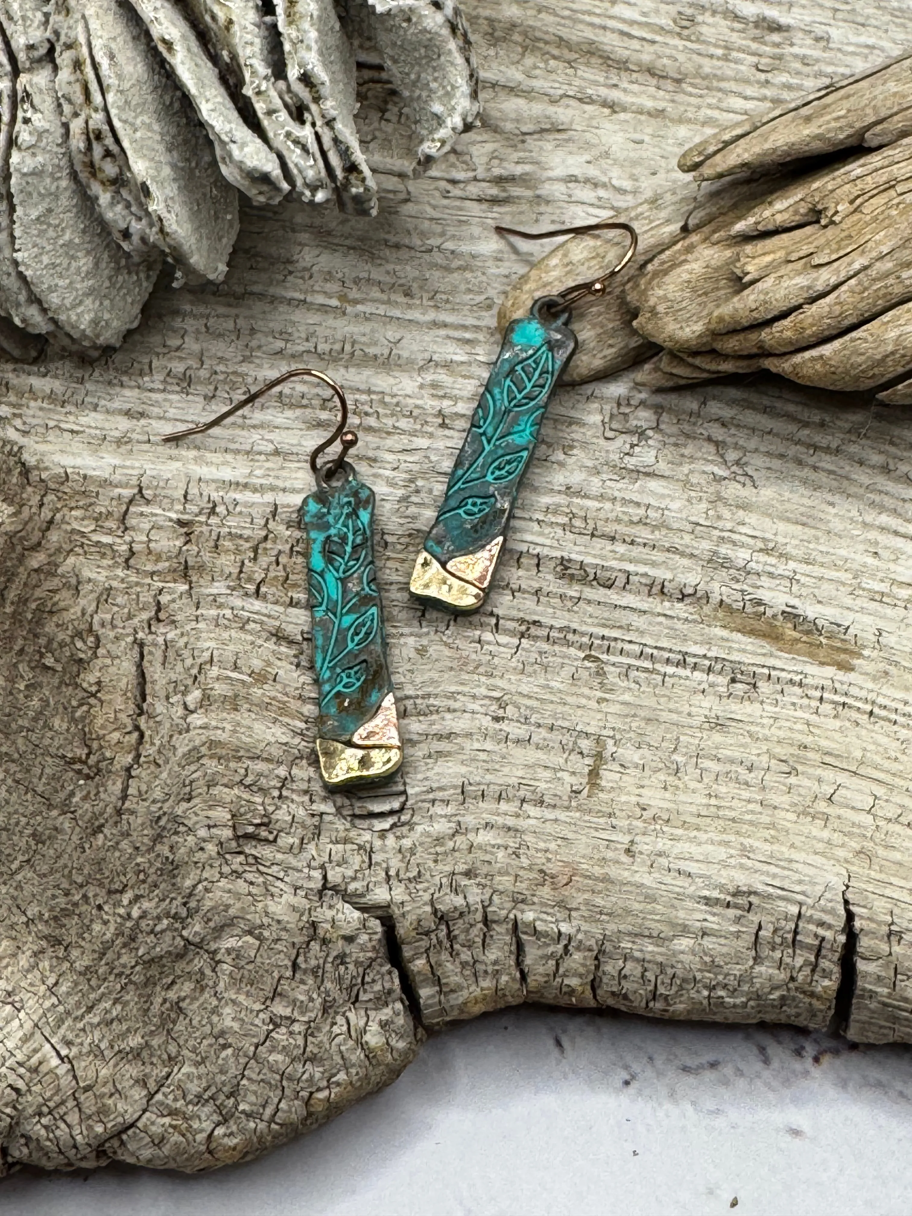 Patina Leaf Bar