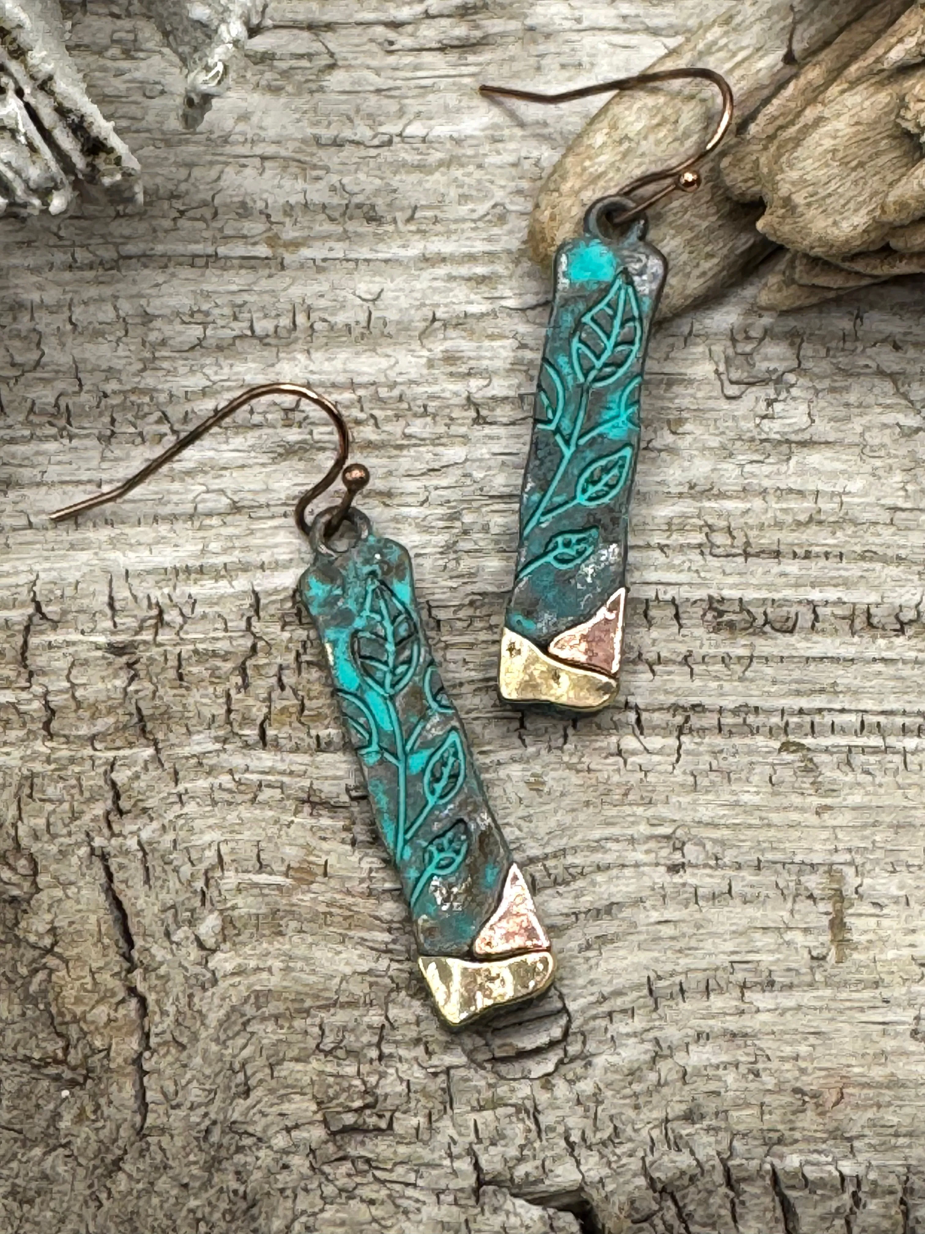 Patina Leaf Bar