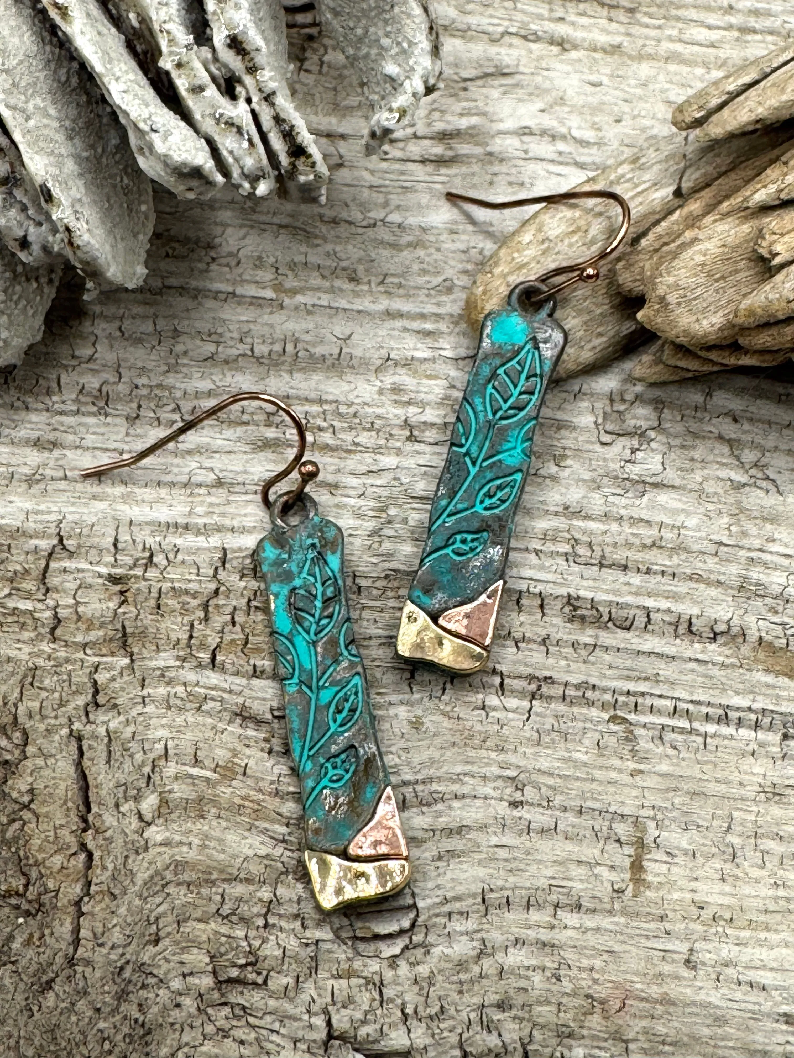 Patina Leaf Bar