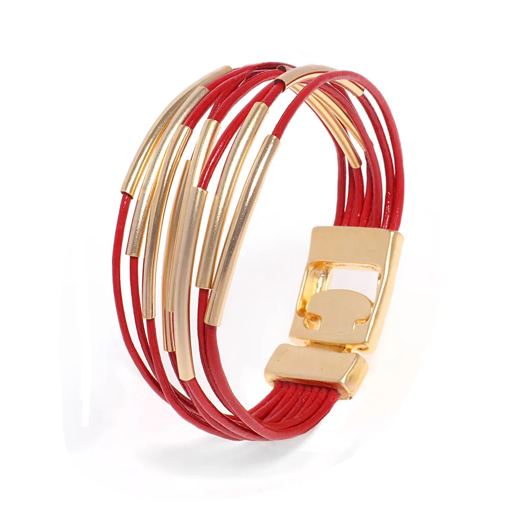 Red Moment Bracelet - Golden