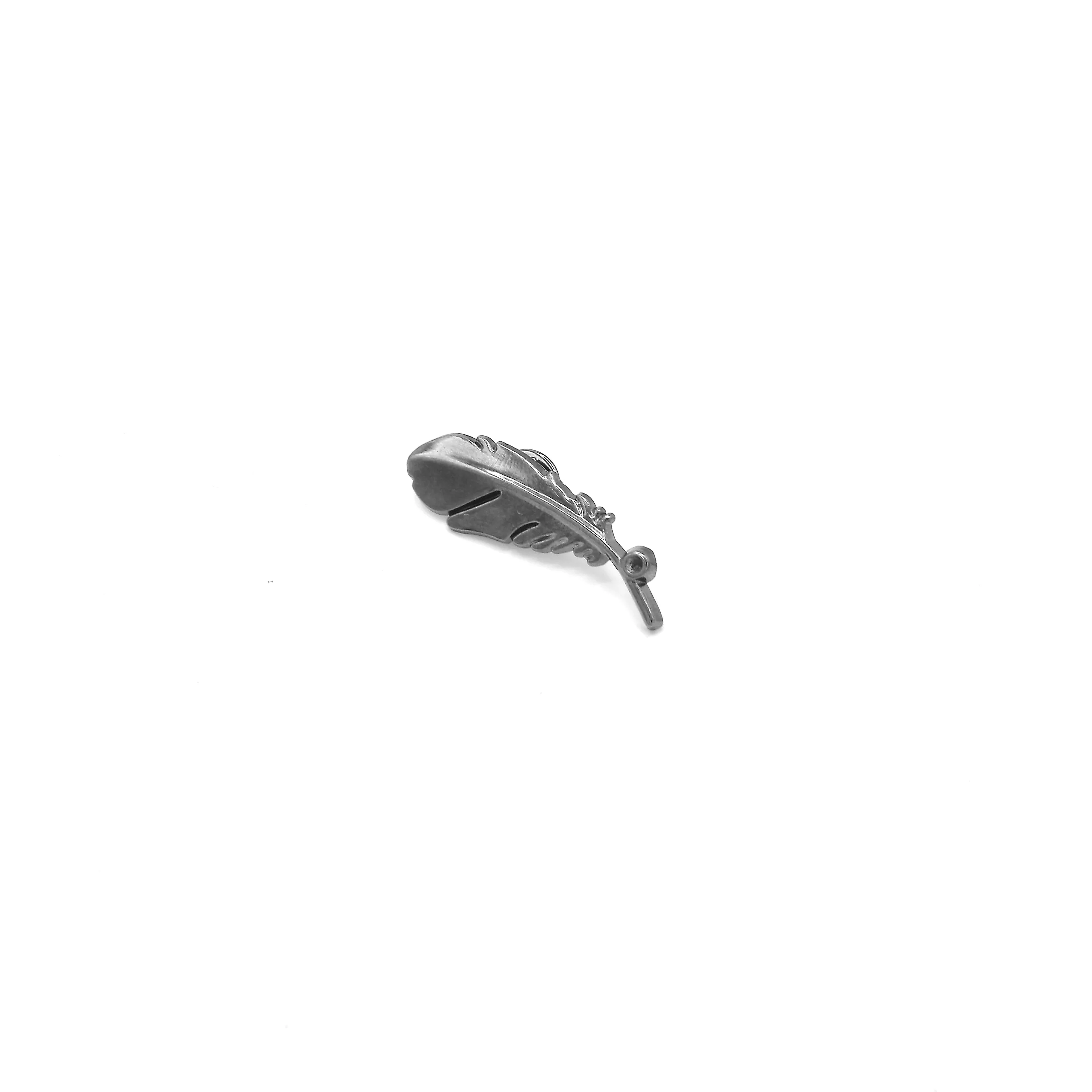 ROYAL SILVER LEAF BROOCH