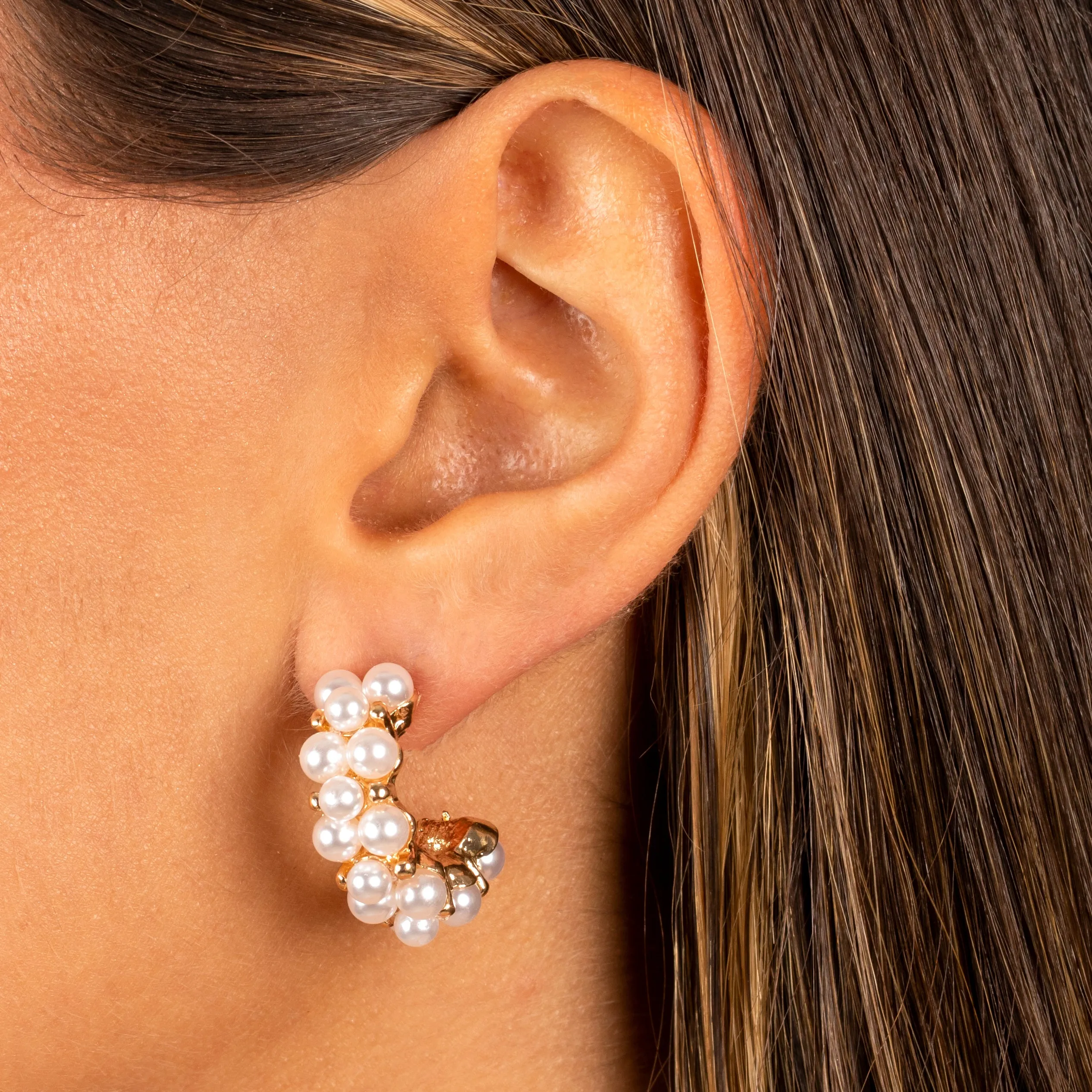 Scattered Multi Pearl Open Hoop Earring