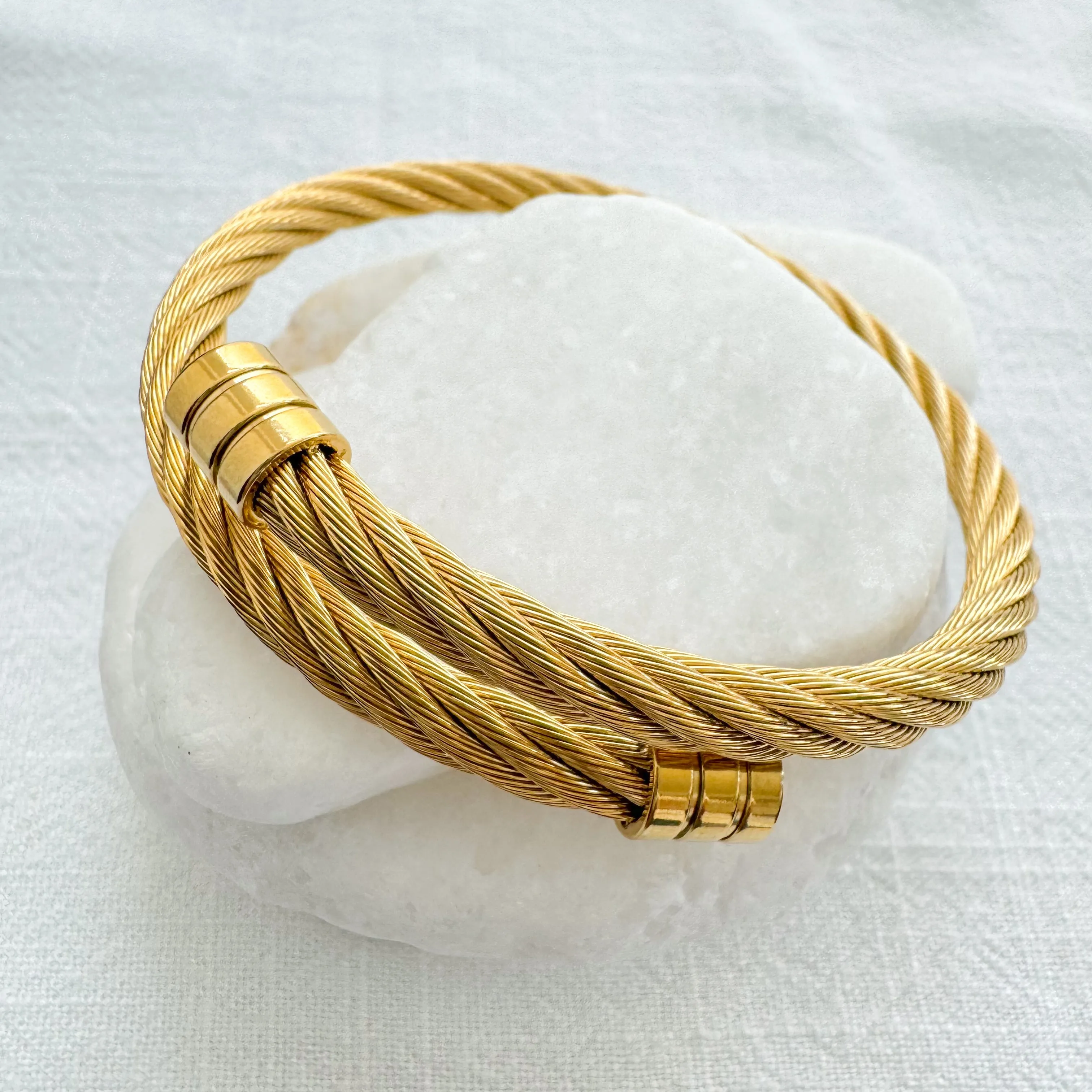 Sibila Bracelet Cuff