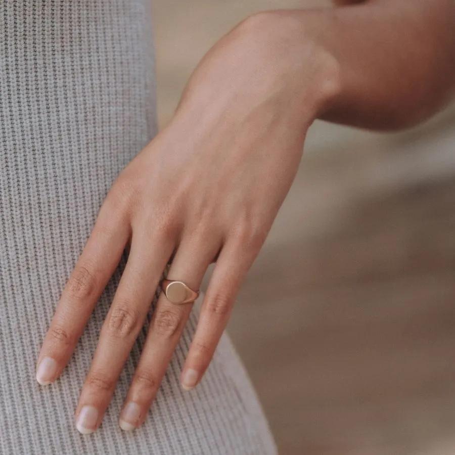 Signet Ring