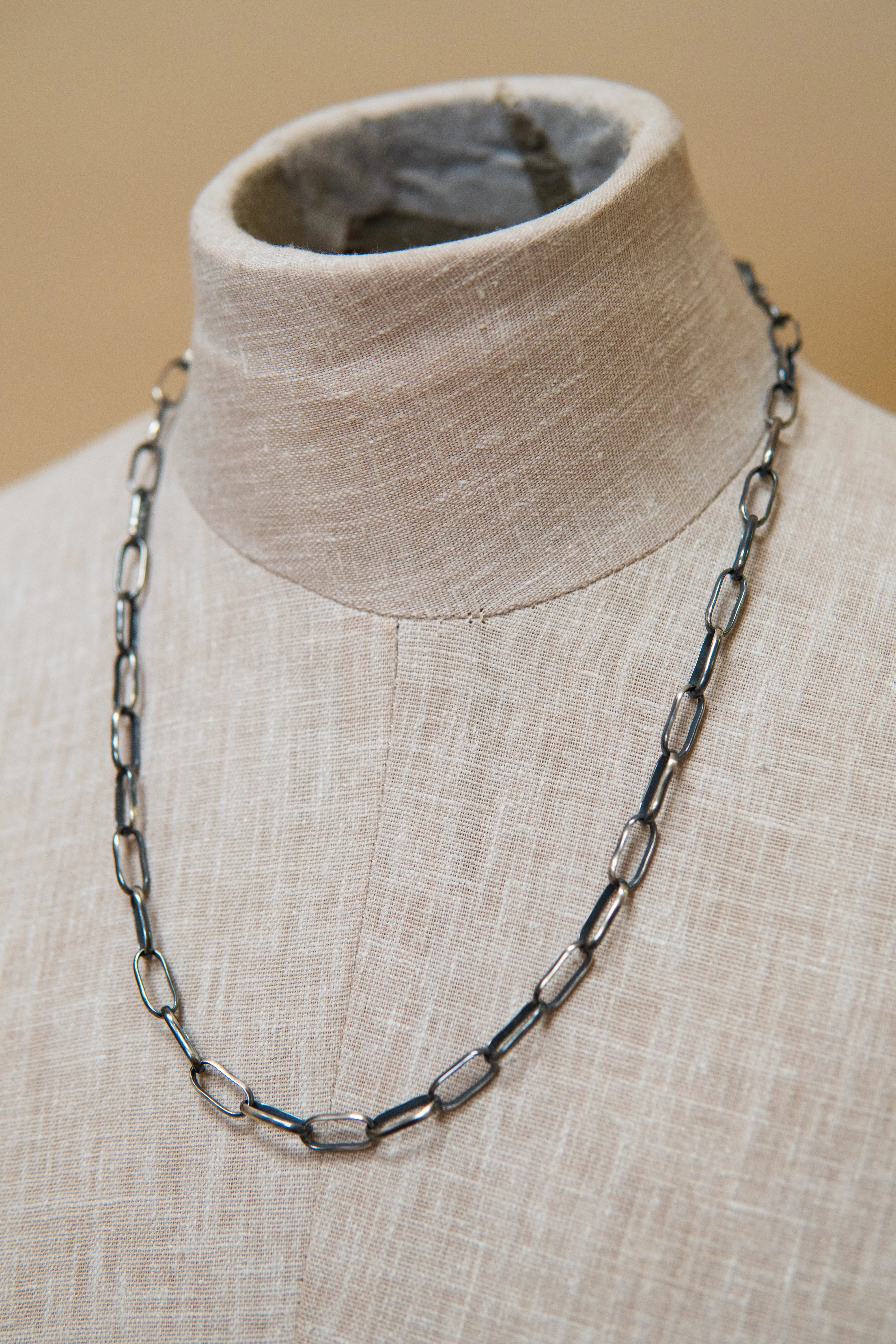 SS Lg Paperclip Chain 20"