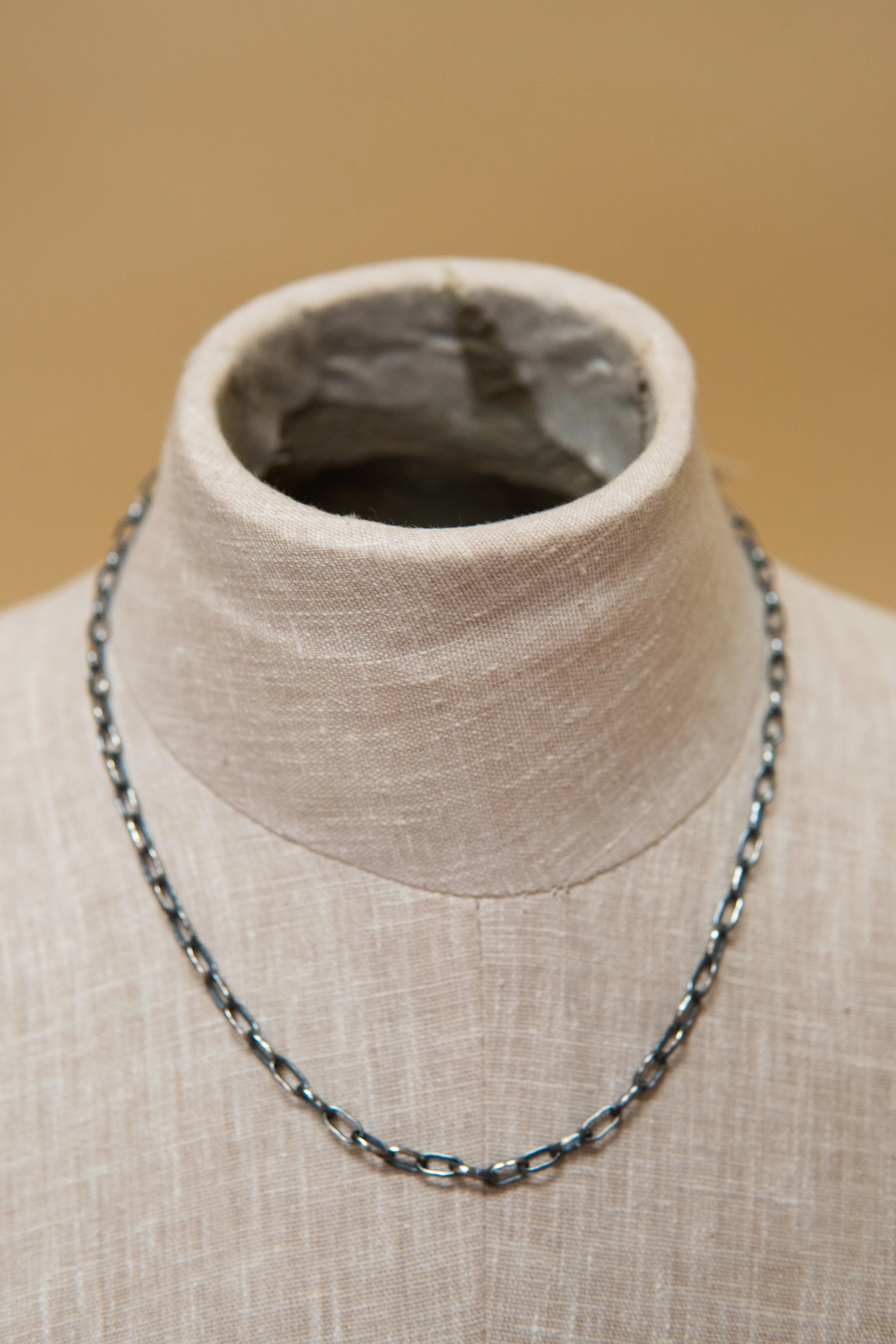 SS Paperclip Chain 17"