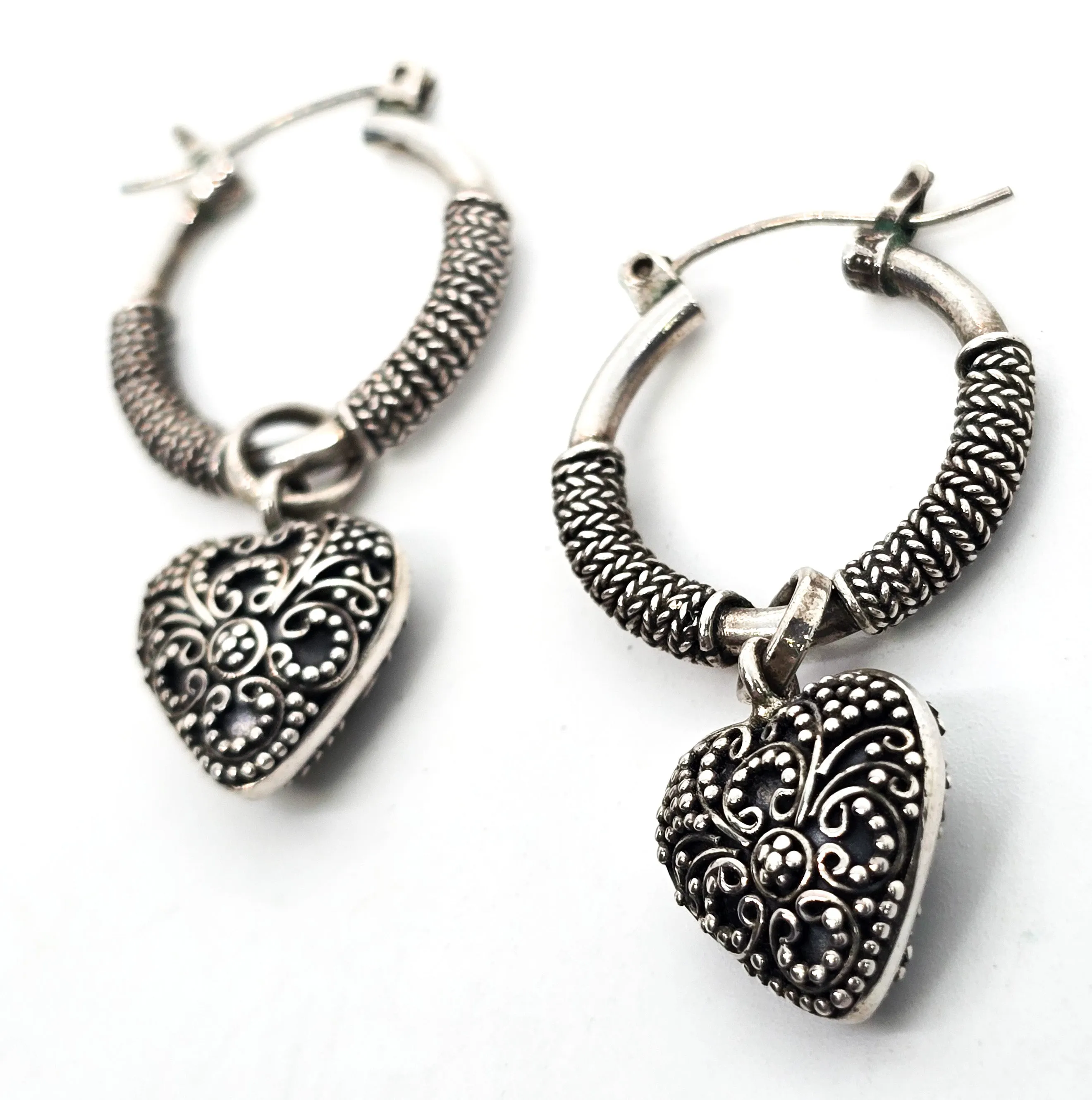 Suarti BA Heart charm hoop lever back sterling silver thick signed earrings