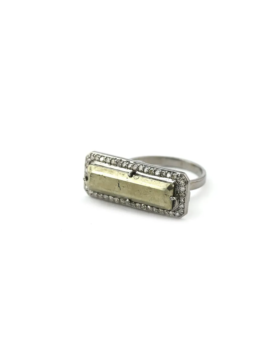 The Large Landa Stack Ring