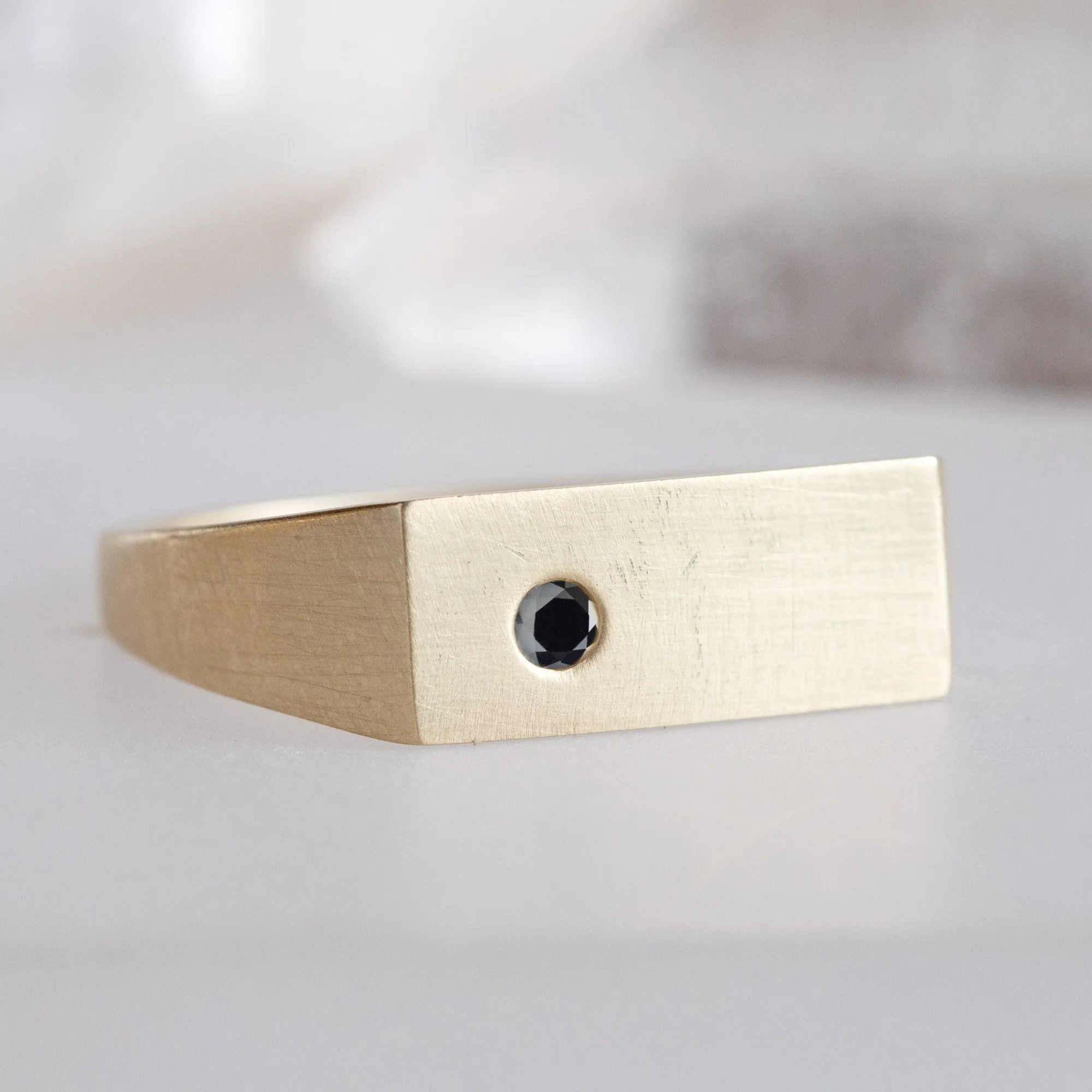 The Lune Black Diamond Signet Ring | 14K Yellow Gold